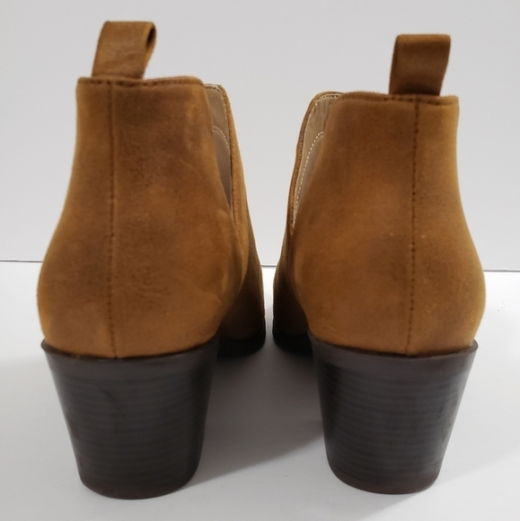 Journee Lola Ankle Bootie Size 9 Tan Brown Faux Leather Boots Western Boho Rodeo - Picture 4 of 13